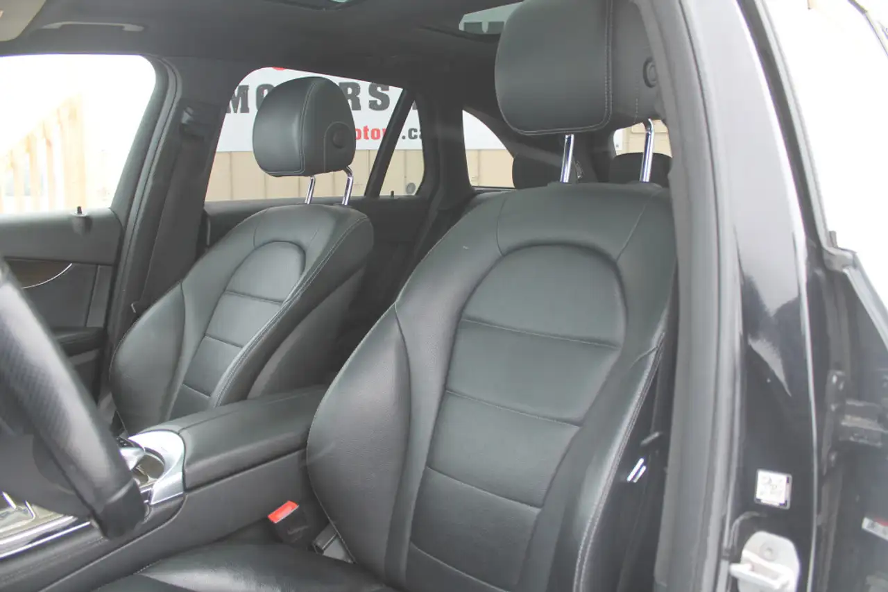 Mercedes-Benz GLC снимка Mercedes-Benz GLC