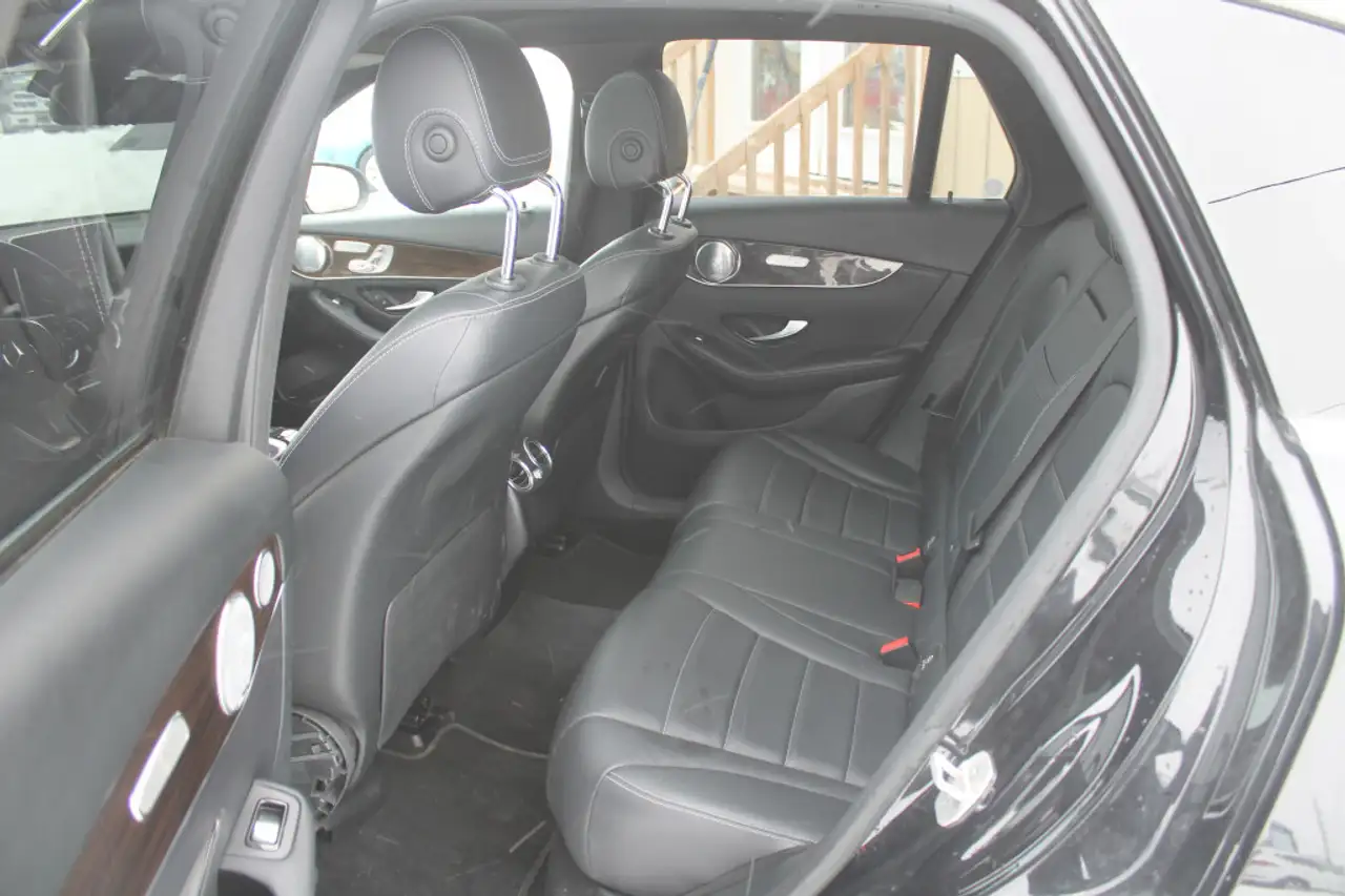 Mercedes-Benz GLC снимка Mercedes-Benz GLC