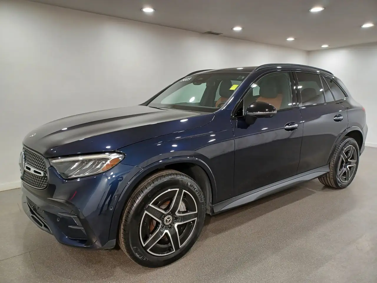 Mercedes-Benz GLC снимка Mercedes-Benz GLC