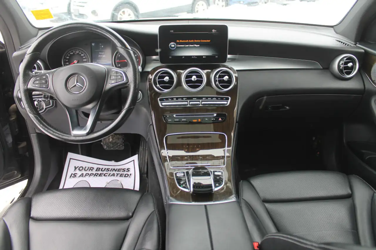 Mercedes-Benz GLC снимка Mercedes-Benz GLC