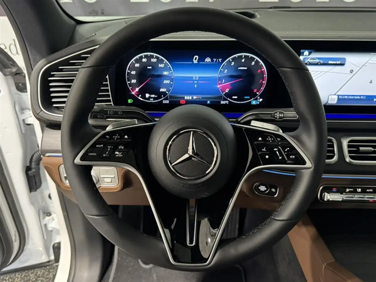 Mercedes-Benz GLE снимка Mercedes-Benz GLE