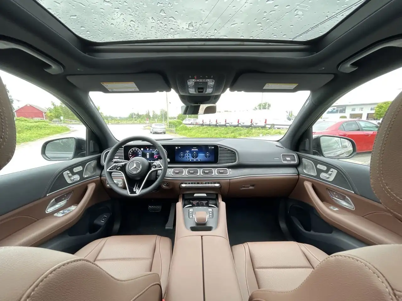 Mercedes-Benz GLE снимка Mercedes-Benz GLE