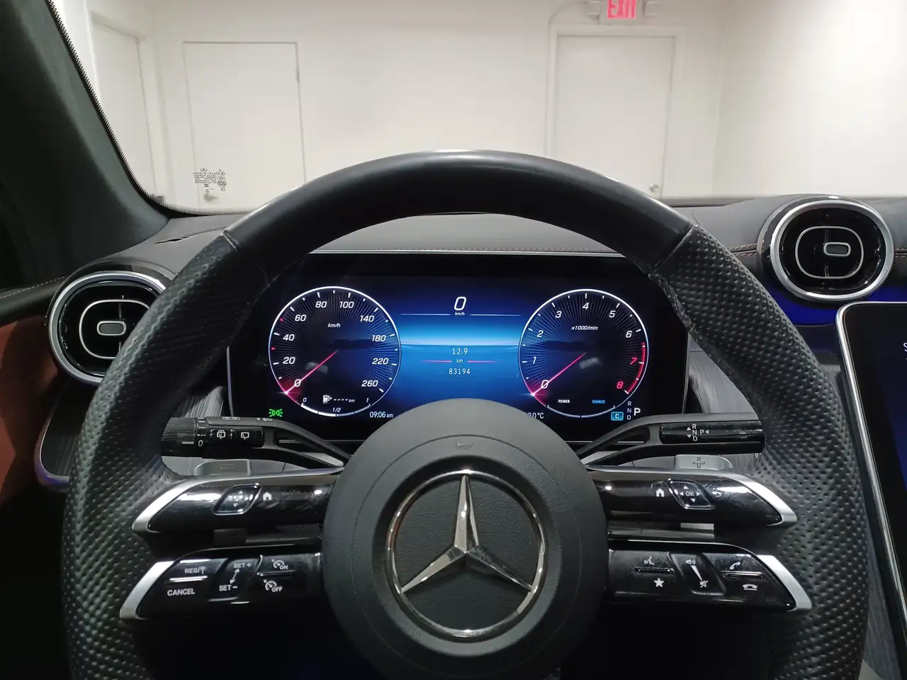 Mercedes-Benz GLC снимка Mercedes-Benz GLC