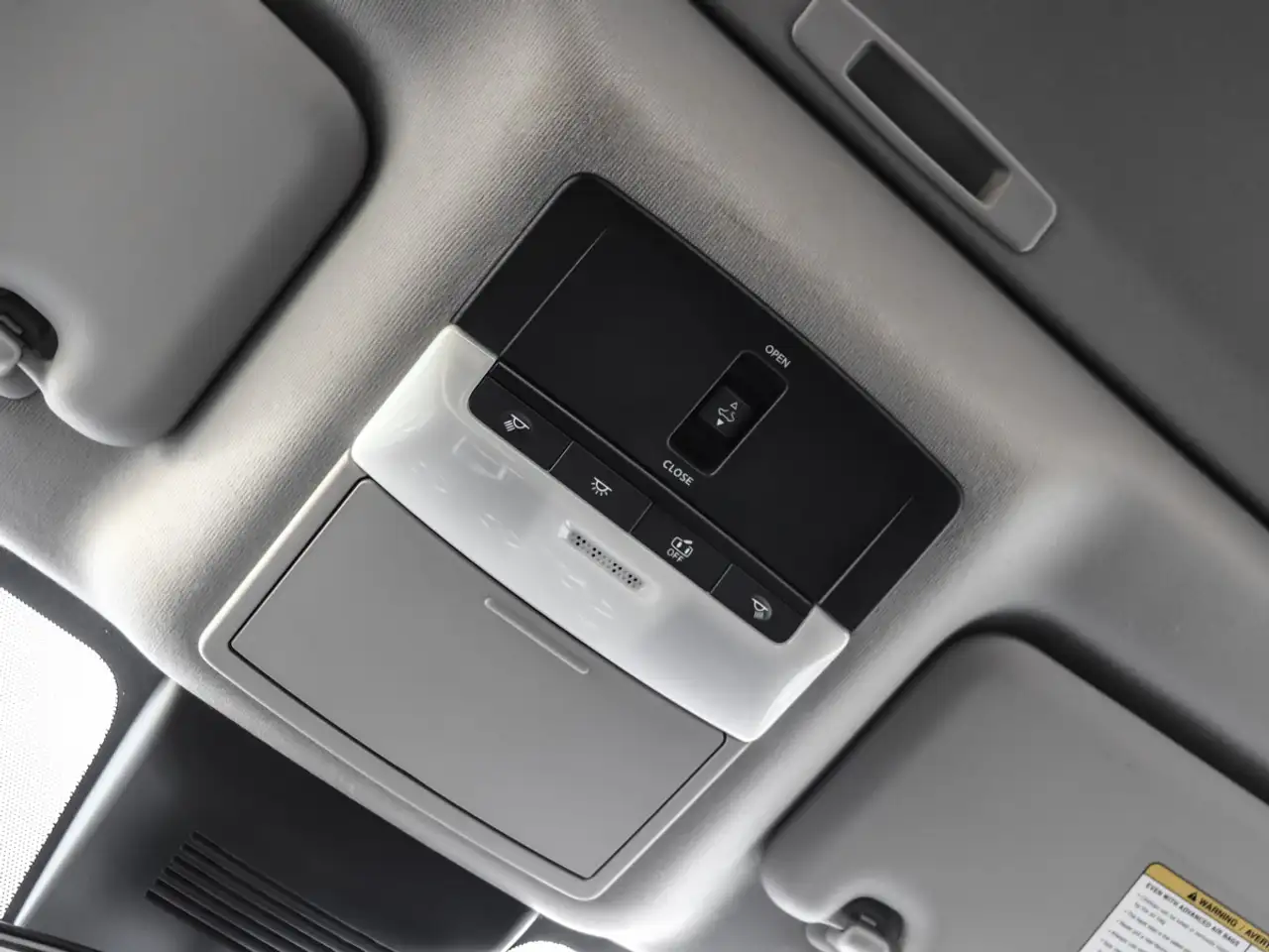 Nissan Sentra fotografie Nissan Sentra