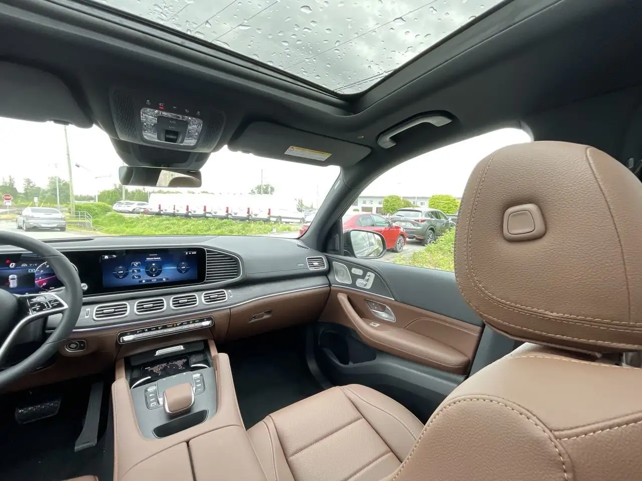 Mercedes-Benz GLE снимка Mercedes-Benz GLE