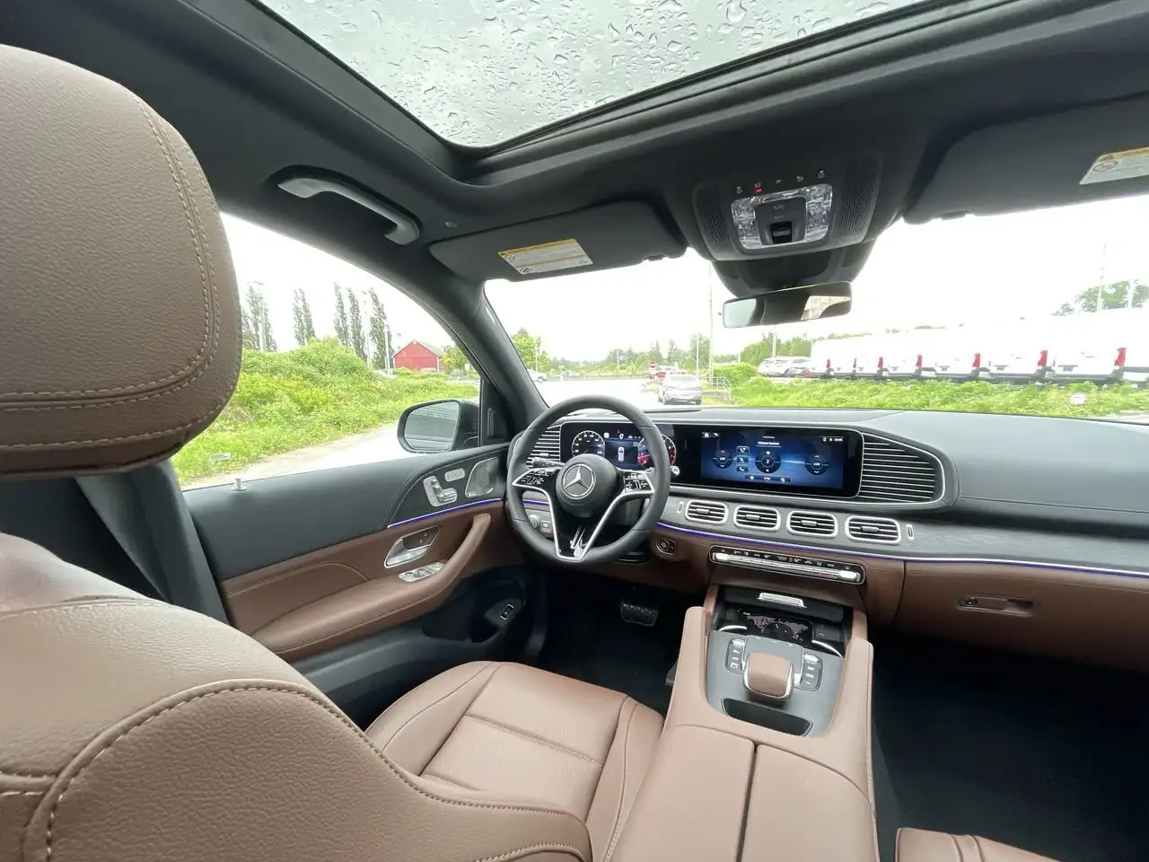 Mercedes-Benz GLE снимка Mercedes-Benz GLE