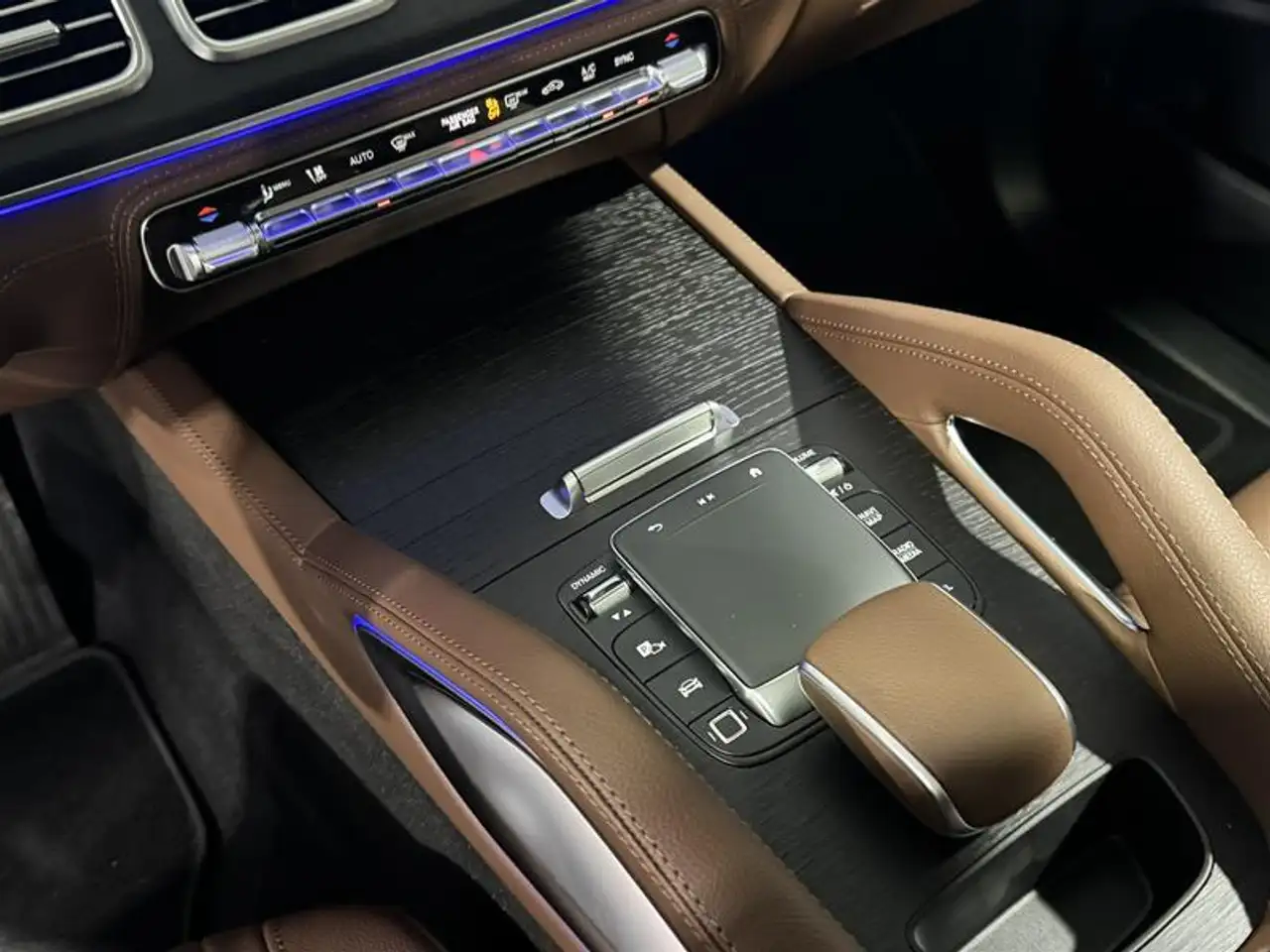 Mercedes-Benz GLE снимка Mercedes-Benz GLE