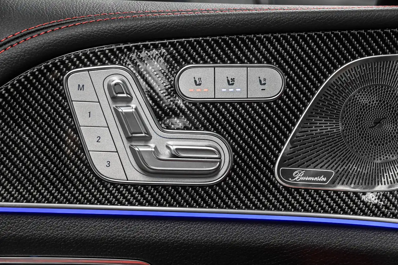 Mercedes-Benz GLE снимка Mercedes-Benz GLE