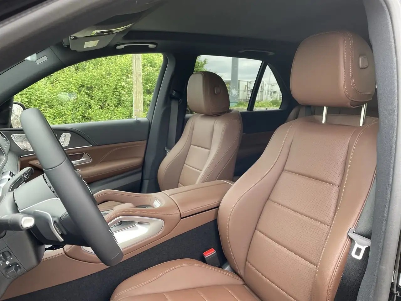 Mercedes-Benz GLE снимка Mercedes-Benz GLE