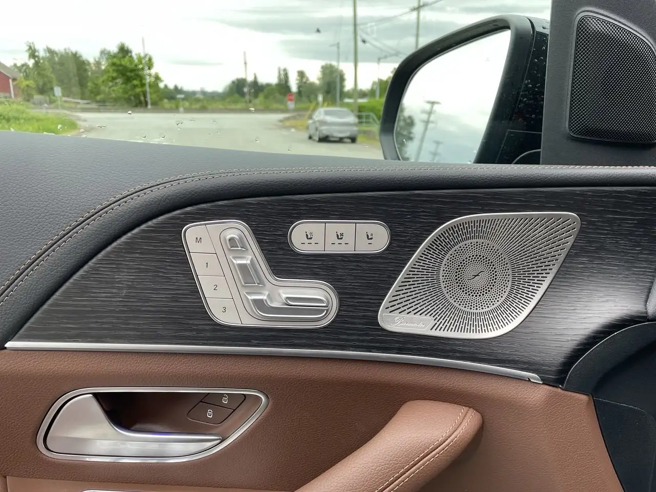 Mercedes-Benz GLE снимка Mercedes-Benz GLE