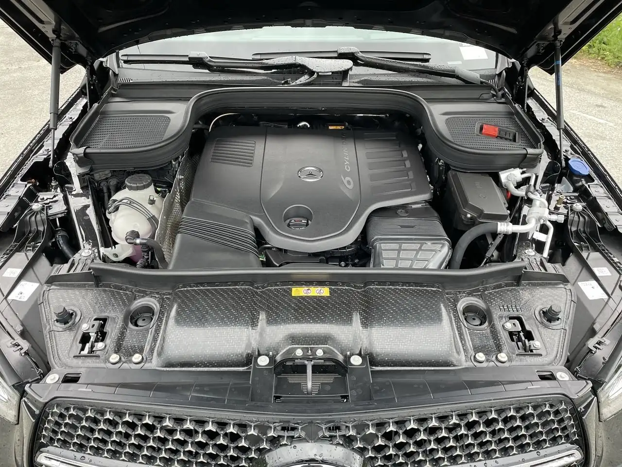 Mercedes-Benz GLE снимка Mercedes-Benz GLE