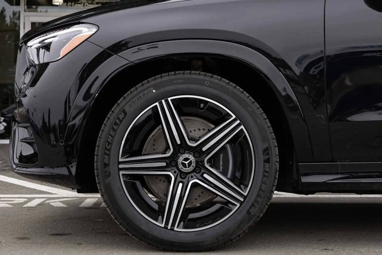 Mercedes-Benz GLE снимка Mercedes-Benz GLE