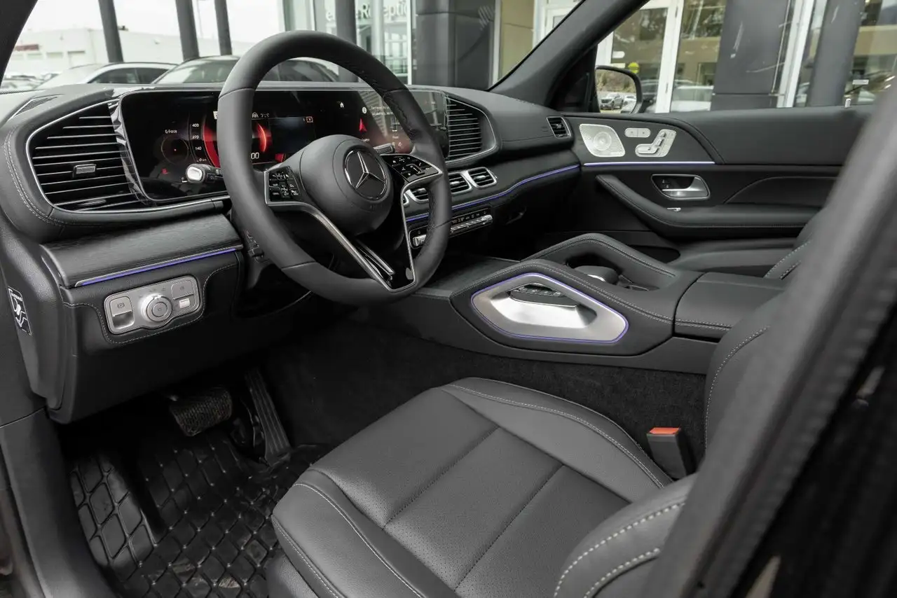 Mercedes-Benz GLE снимка Mercedes-Benz GLE