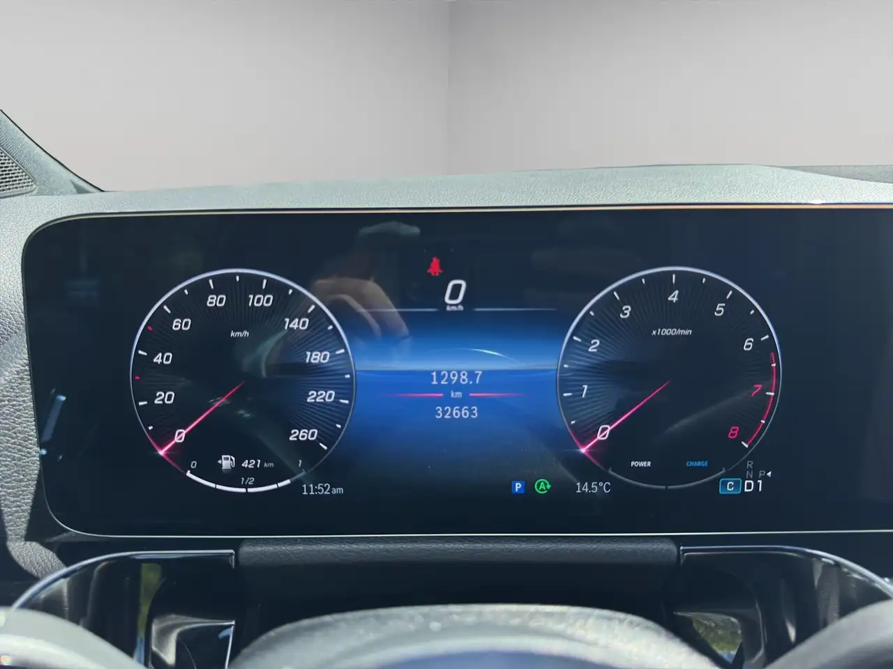 Mercedes-Benz GLA снимка Mercedes-Benz GLA