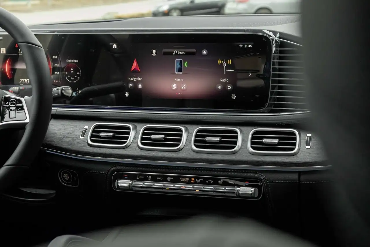 Mercedes-Benz GLE снимка Mercedes-Benz GLE