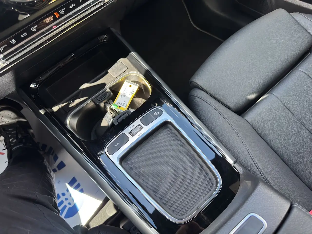 Mercedes-Benz GLA снимка Mercedes-Benz GLA