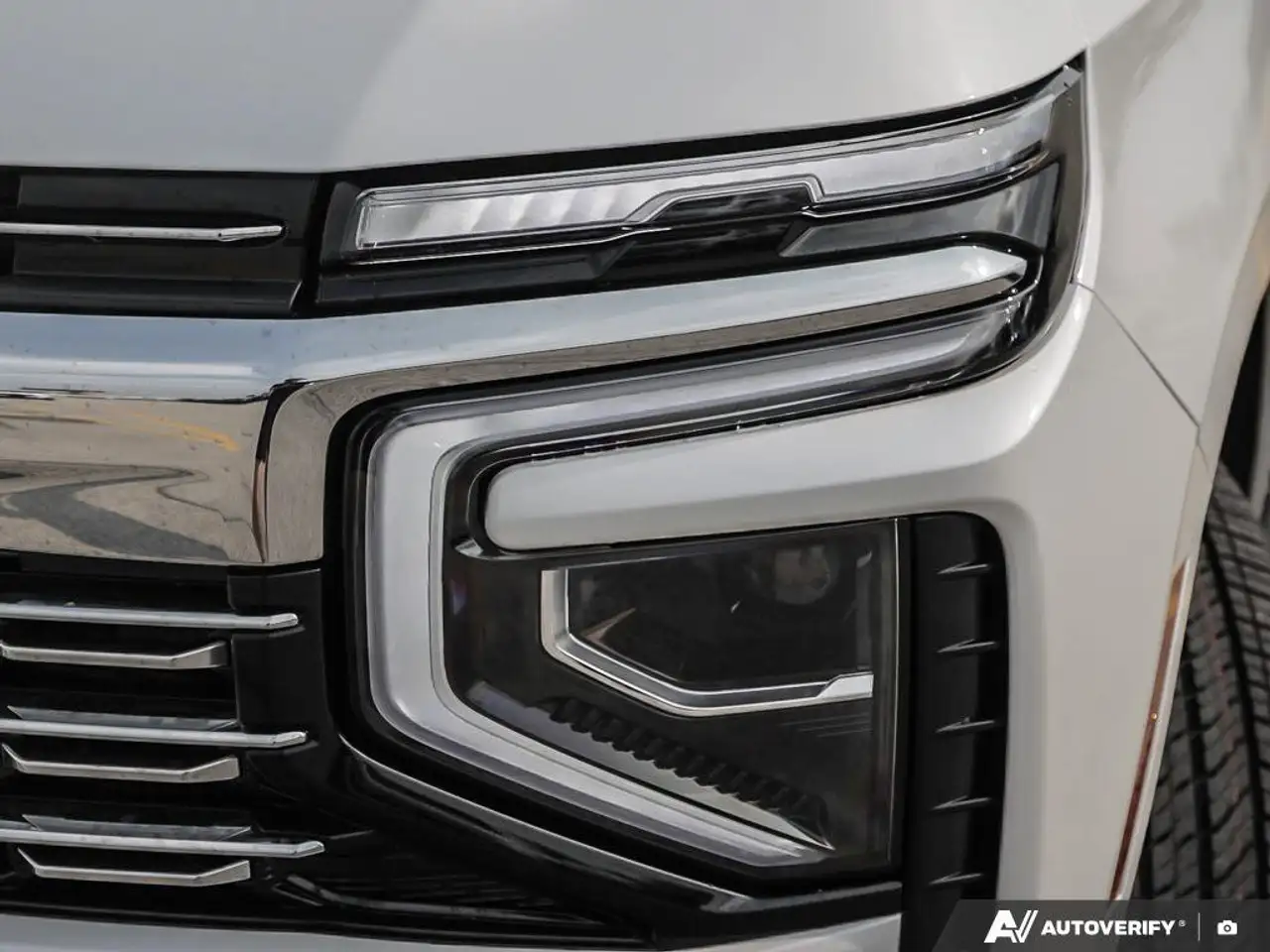 Chevrolet Suburban снимка Chevrolet Suburban