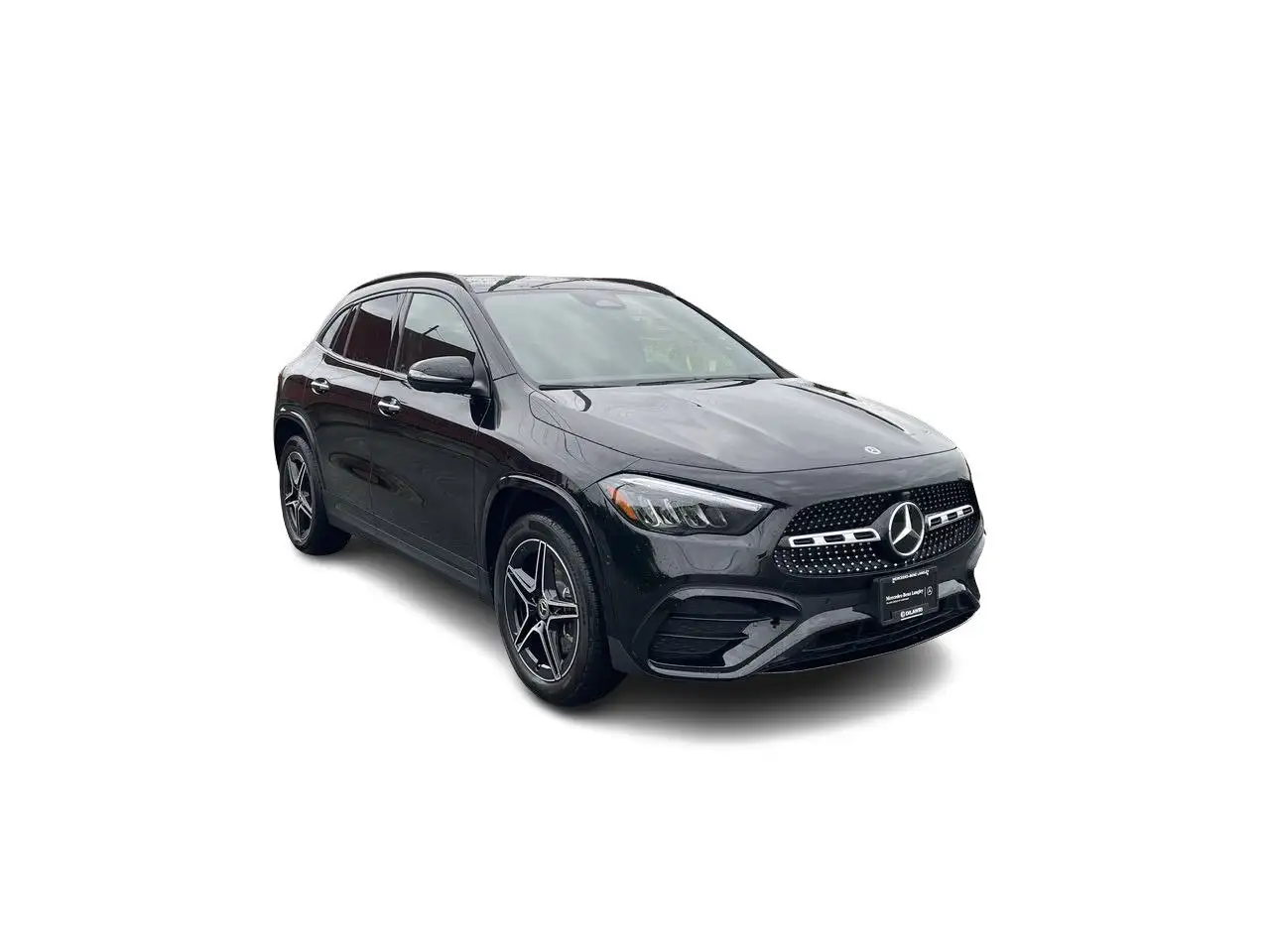 Mercedes-Benz GLA снимка Mercedes-Benz GLA