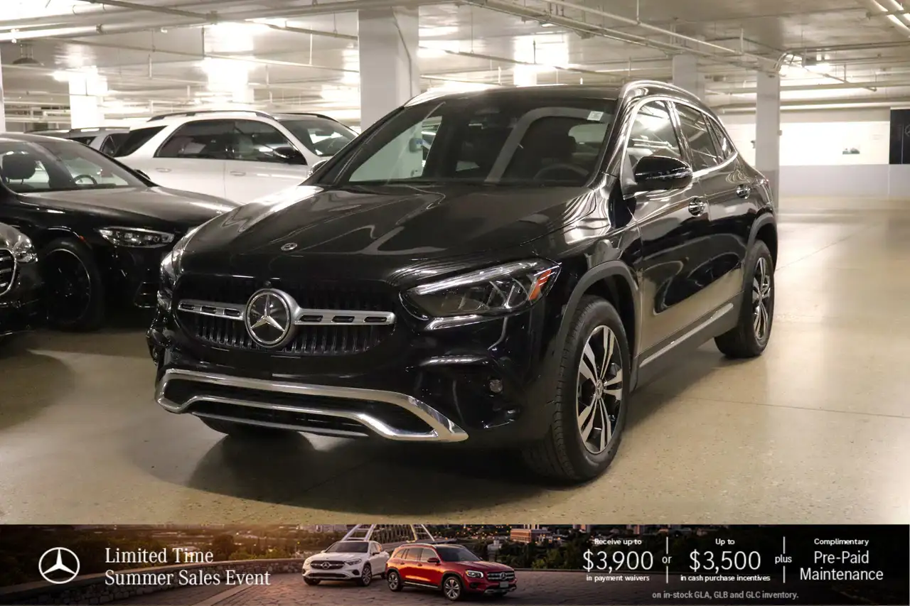 Mercedes-Benz GLA снимка Mercedes-Benz GLA