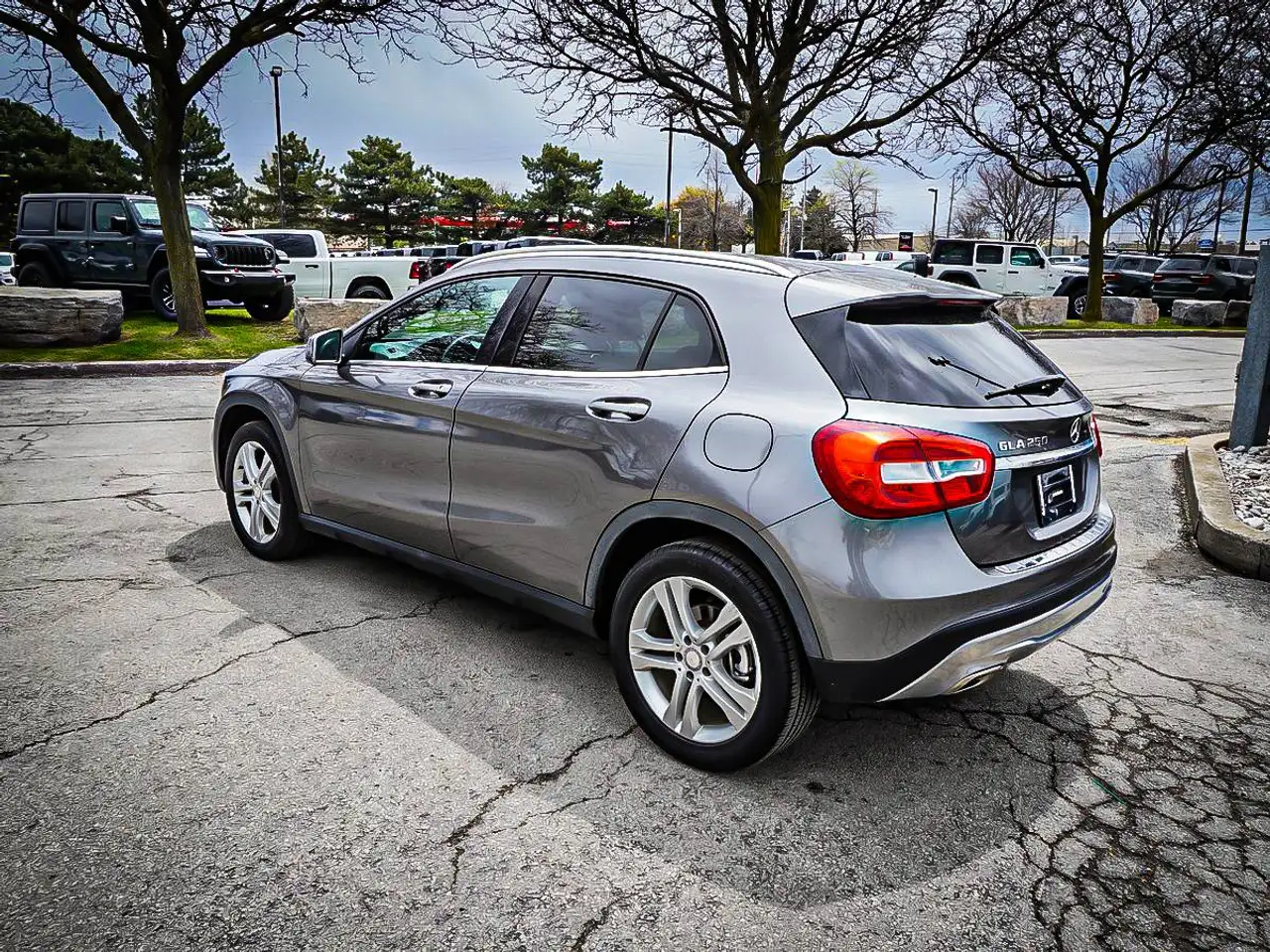 Mercedes-Benz GLA photo Mercedes-Benz GLA