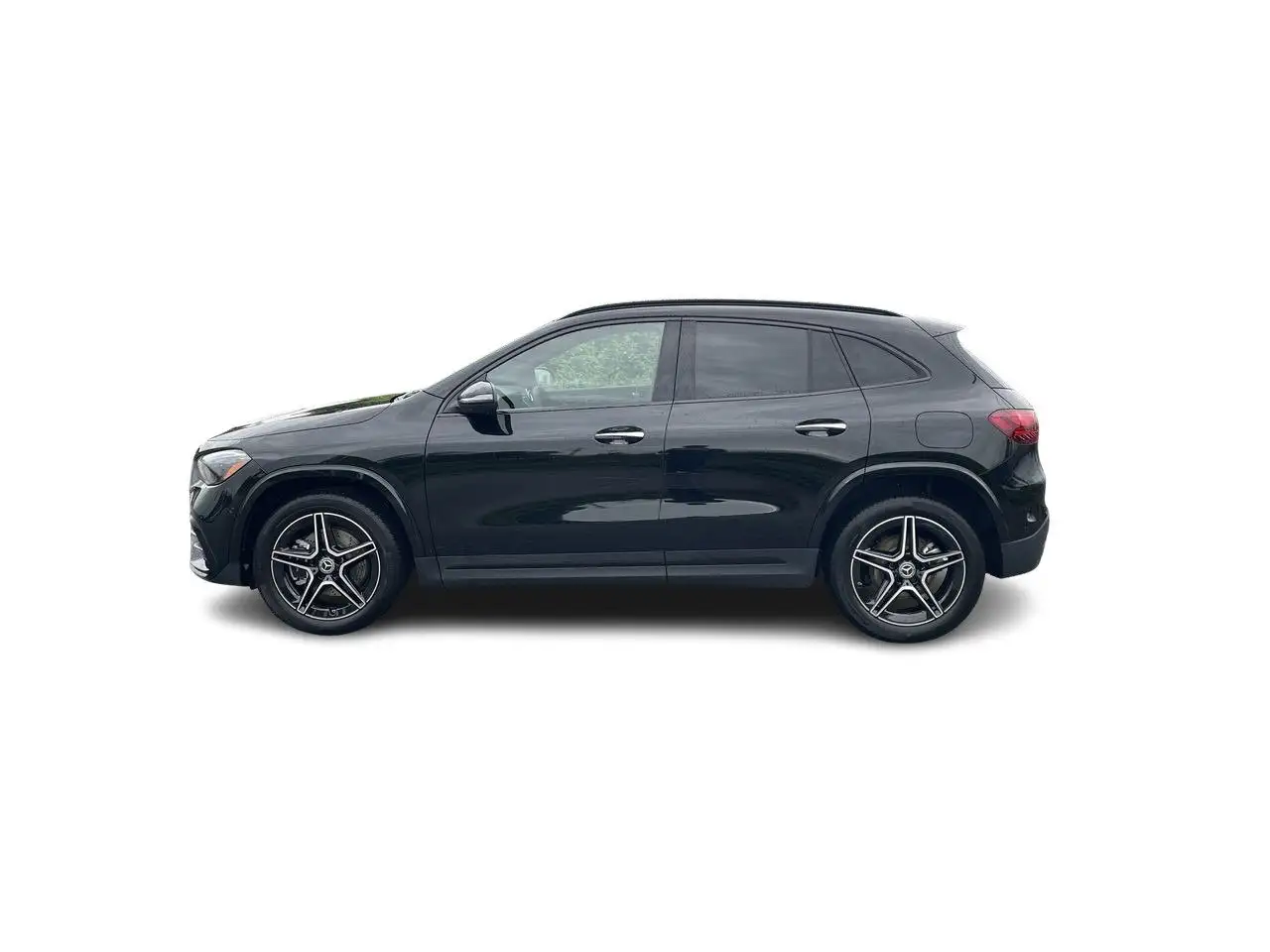 Mercedes-Benz GLA снимка Mercedes-Benz GLA