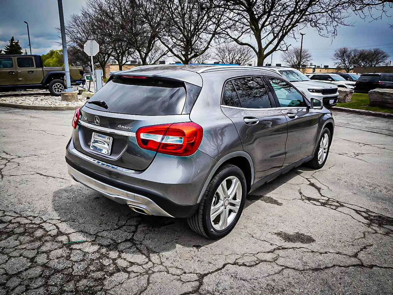 Mercedes-Benz GLA photo Mercedes-Benz GLA