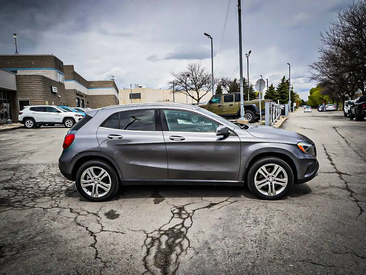 Mercedes-Benz GLA photo Mercedes-Benz GLA