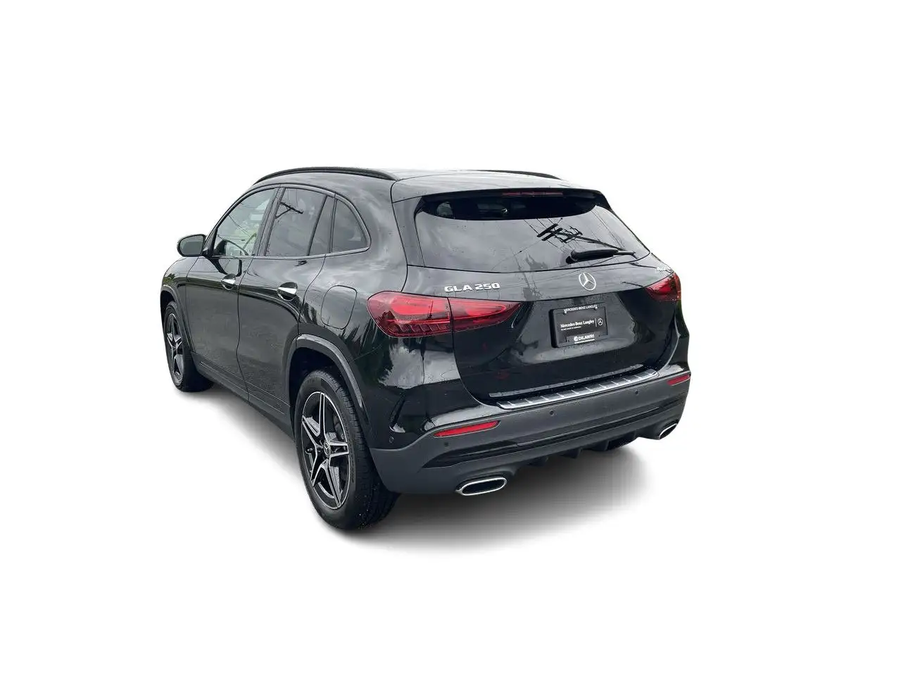 Mercedes-Benz GLA снимка Mercedes-Benz GLA