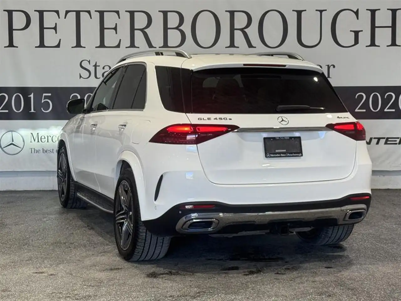 Mercedes-Benz GLE снимка Mercedes-Benz GLE