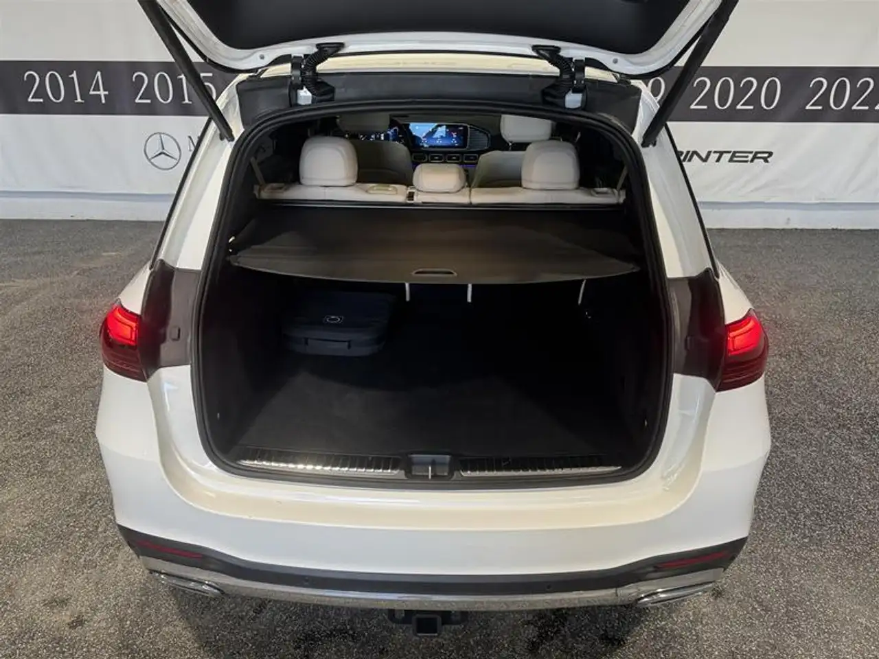 Mercedes-Benz GLE снимка Mercedes-Benz GLE