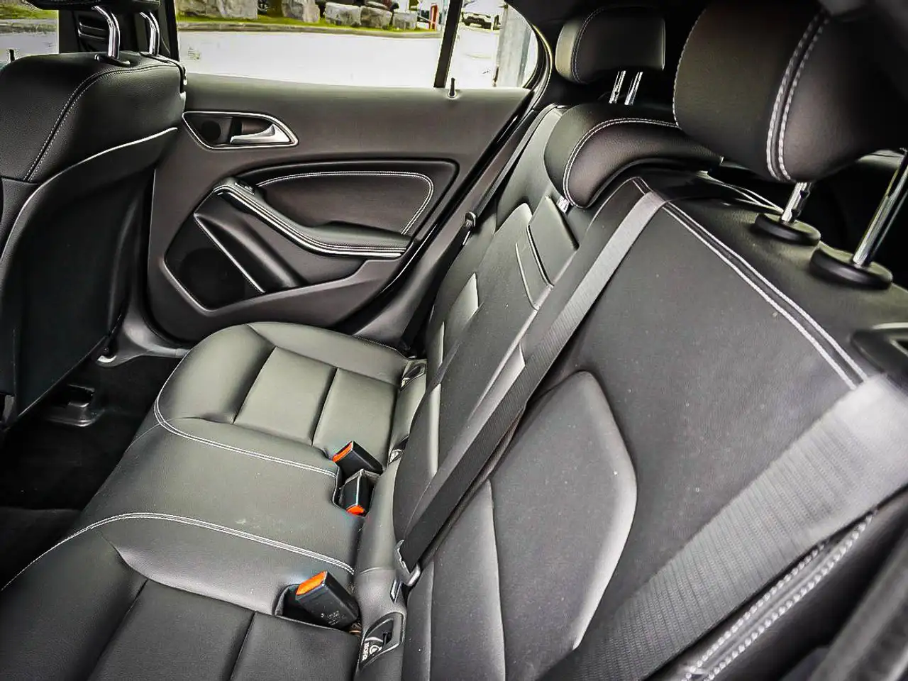 Mercedes-Benz GLA photo Mercedes-Benz GLA