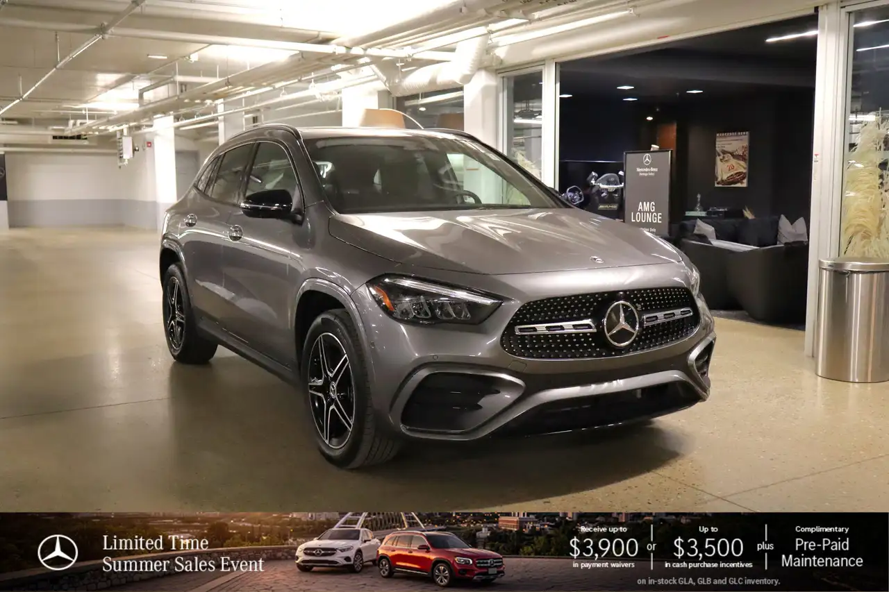 Mercedes-Benz GLA снимка Mercedes-Benz GLA