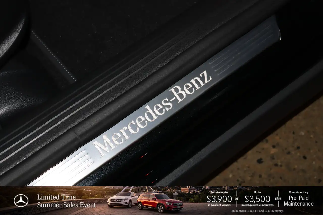 Mercedes-Benz GLA снимка Mercedes-Benz GLA