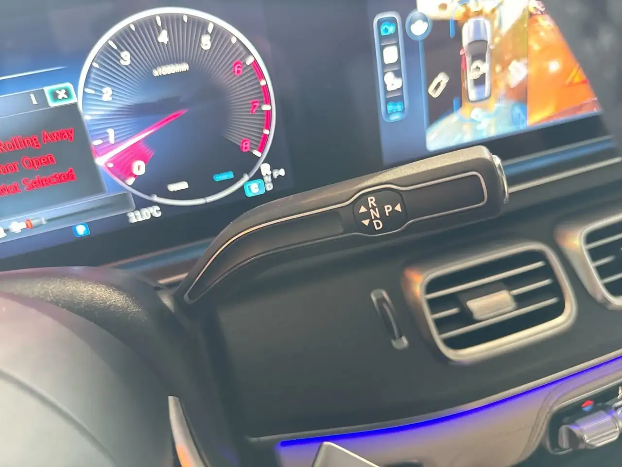 Mercedes-Benz GLE снимка Mercedes-Benz GLE
