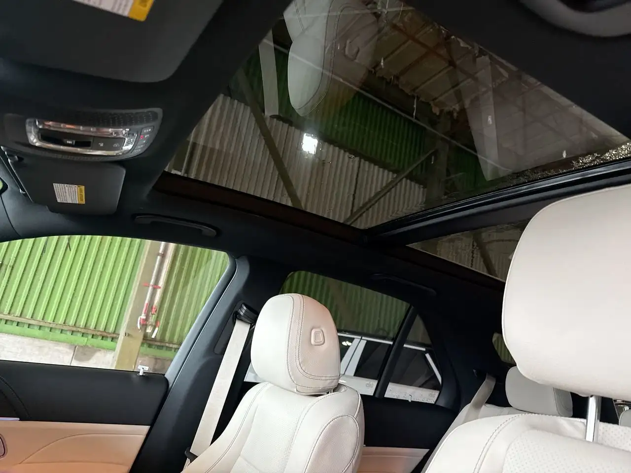 Mercedes-Benz GLE снимка Mercedes-Benz GLE