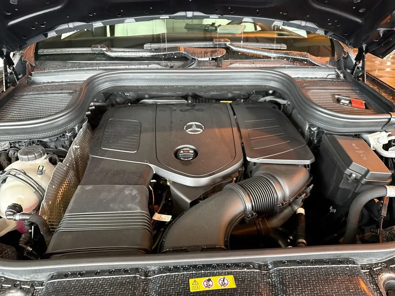 Mercedes-Benz GLE снимка Mercedes-Benz GLE