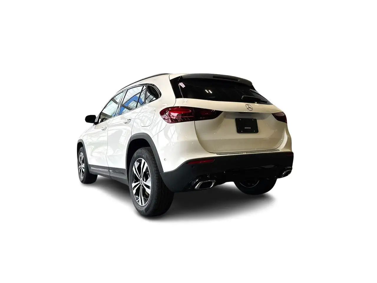 Mercedes-Benz GLA снимка Mercedes-Benz GLA
