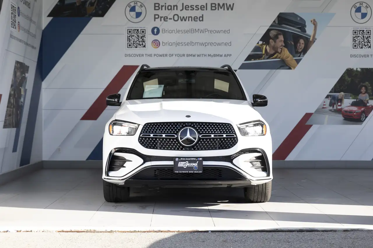 Mercedes-Benz GLE снимка Mercedes-Benz GLE