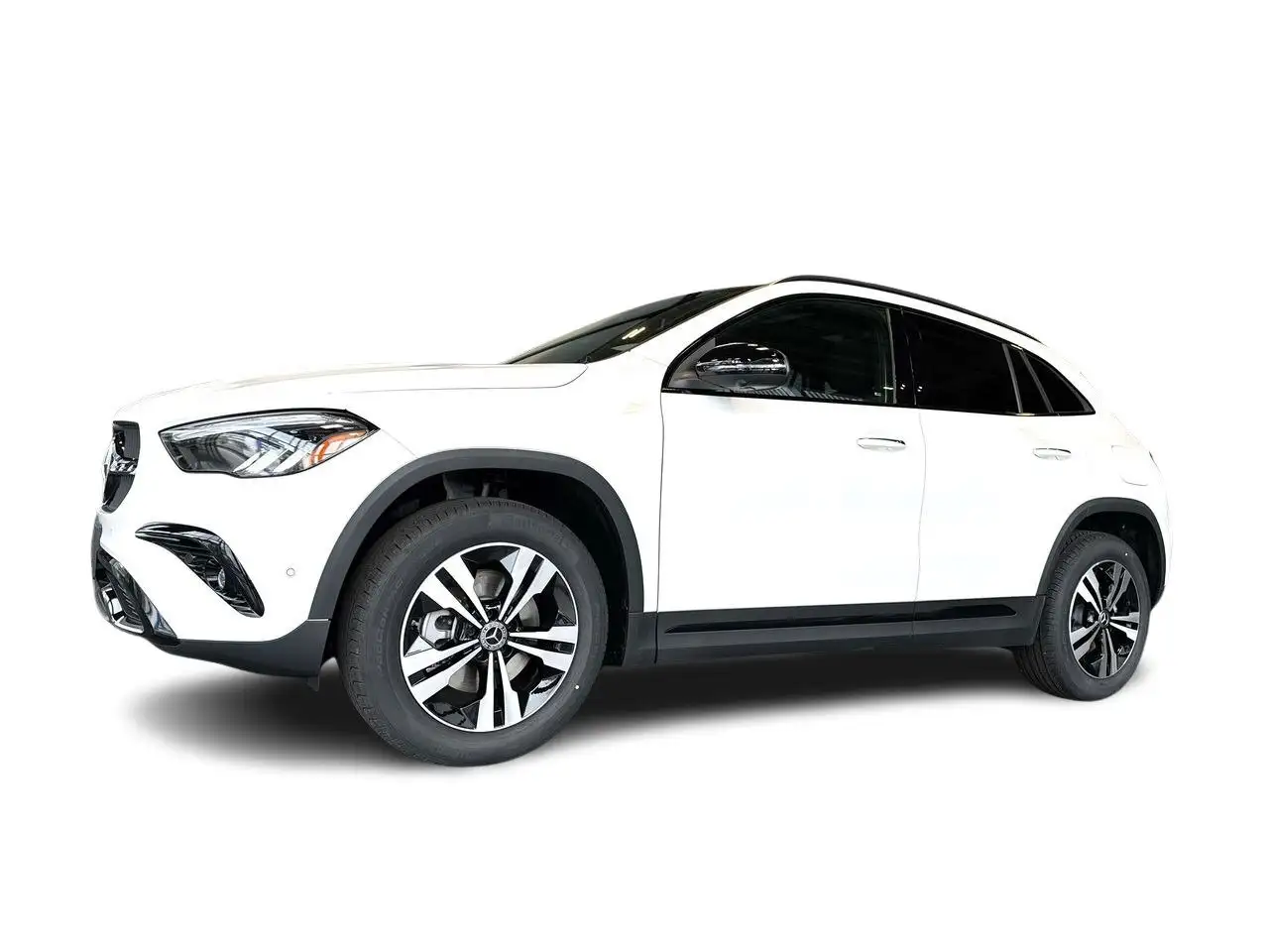 Mercedes-Benz GLA снимка Mercedes-Benz GLA