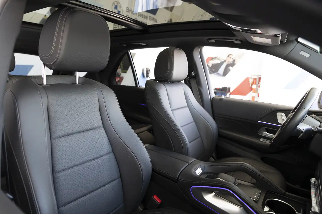 Mercedes-Benz GLE снимка Mercedes-Benz GLE
