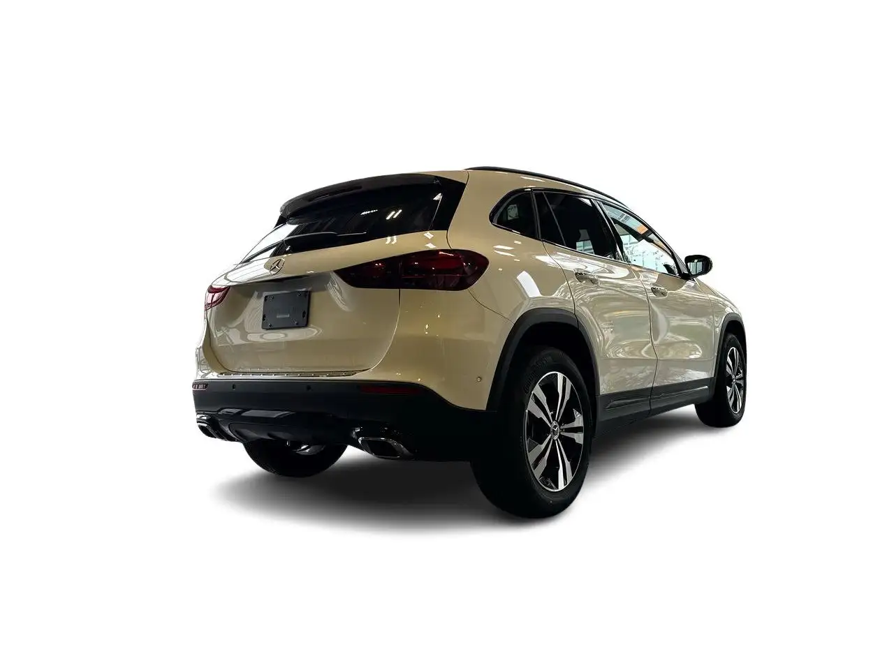 Mercedes-Benz GLA снимка Mercedes-Benz GLA