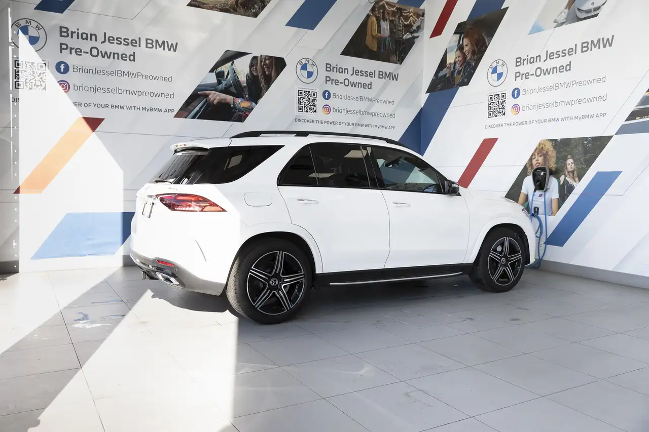 Mercedes-Benz GLE снимка Mercedes-Benz GLE