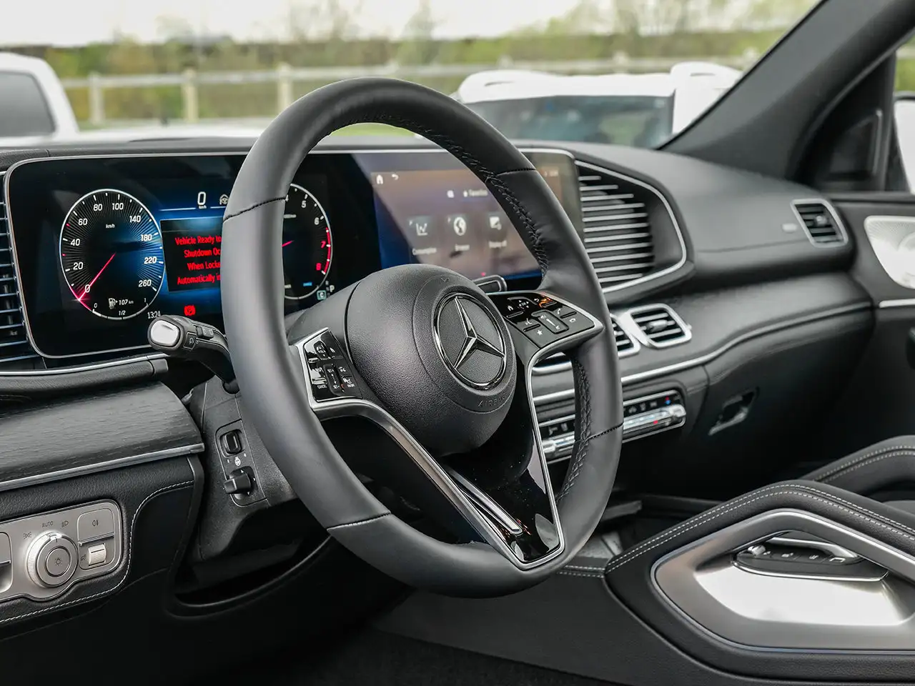 Mercedes-Benz GLE снимка Mercedes-Benz GLE