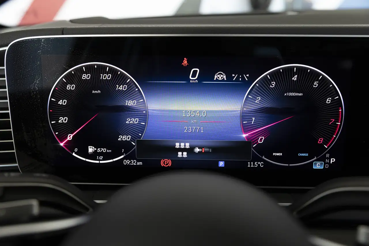 Mercedes-Benz GLE снимка Mercedes-Benz GLE