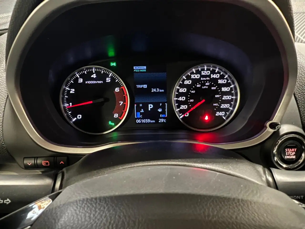 Mitsubishi Eclipse Cross снимка Mitsubishi Eclipse Cross