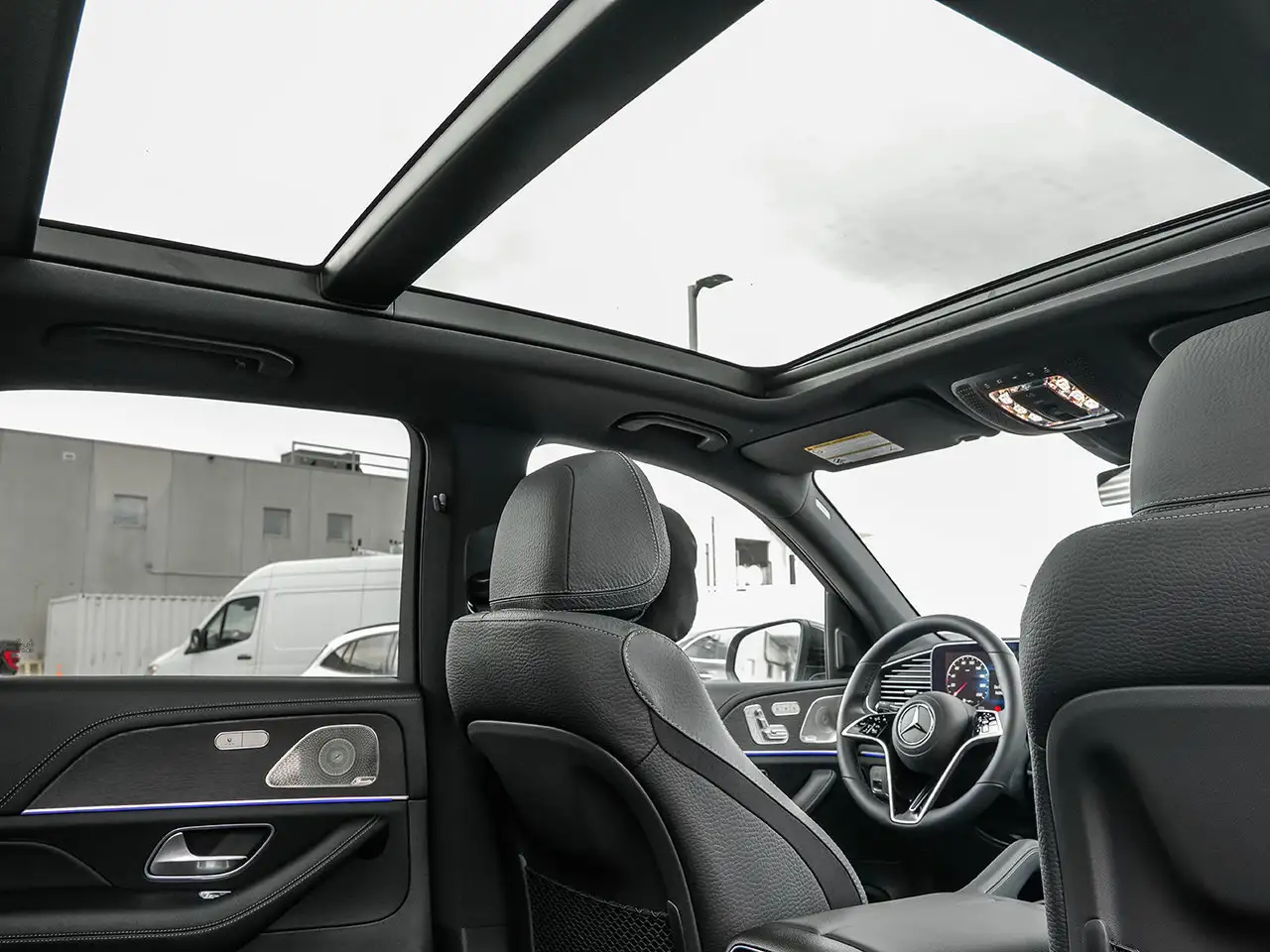 Mercedes-Benz GLE снимка Mercedes-Benz GLE