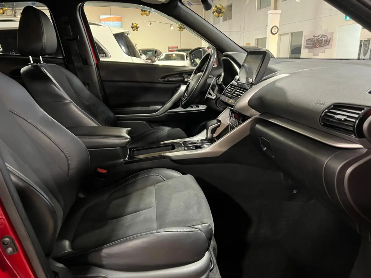 Mitsubishi Eclipse Cross снимка Mitsubishi Eclipse Cross