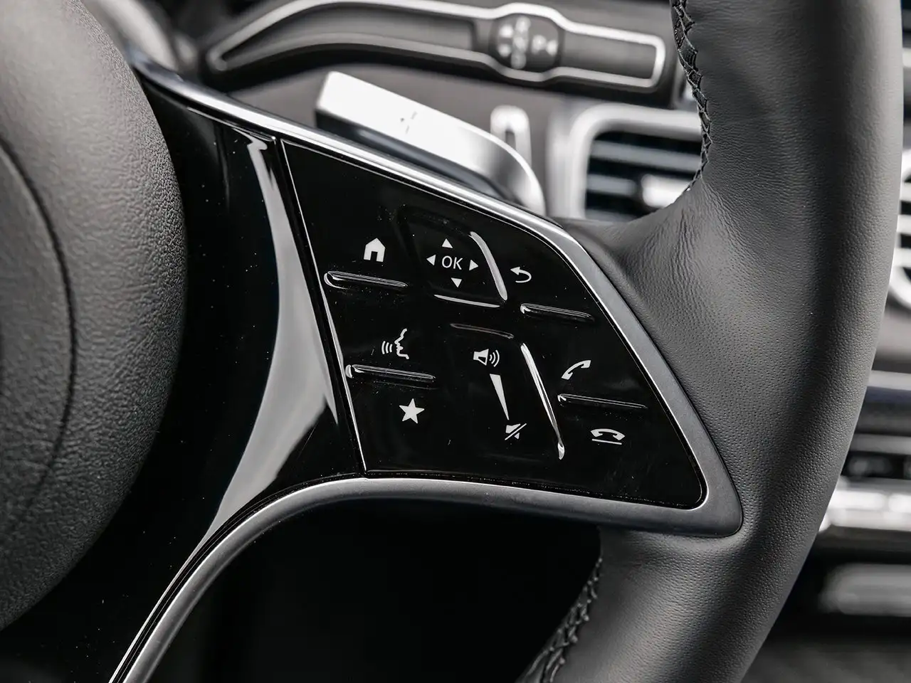 Mercedes-Benz GLE снимка Mercedes-Benz GLE