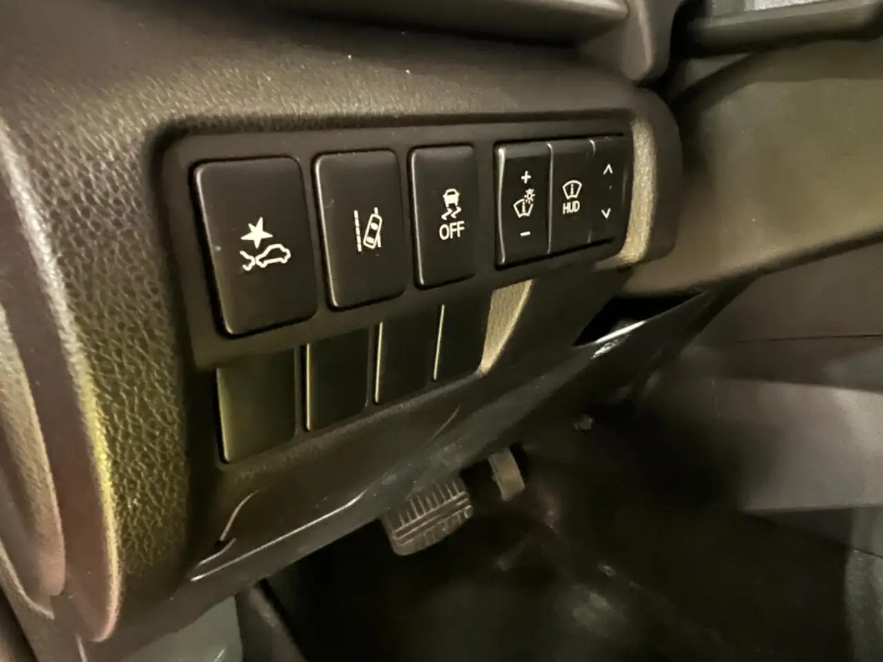 Mitsubishi Eclipse Cross снимка Mitsubishi Eclipse Cross