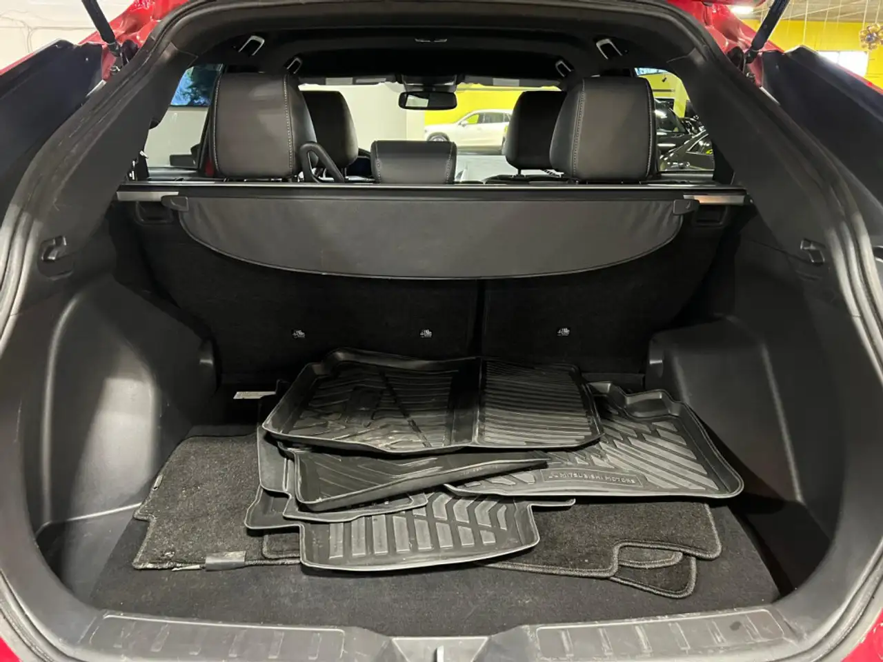 Mitsubishi Eclipse Cross снимка Mitsubishi Eclipse Cross